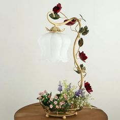 Vintage Flower Desk Lamp - 1 Light Cream Glass Nightstand Lighting With Floral Decor In Fairycore Living Room Ideas, Vintage Furniture Living Room, Leave Decor, Ethereal Bedroom, Fairytale Home Decor, Antique Room Decor, Fairycore Decor, Nightstand Lighting, Glass Nightstand