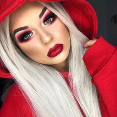 Riding Hood Makeup, Red Riding Hood Makeup, Little Red Riding Hood Halloween, Unique Halloween Makeup, Creepy Halloween Makeup, Red Riding Hood Costume, Halloween Coustumes, Halloween Makeup Scary, Halloween Costumes Makeup