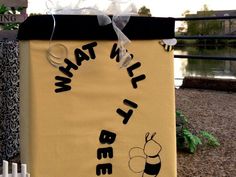 a sign that says wait it's bee time