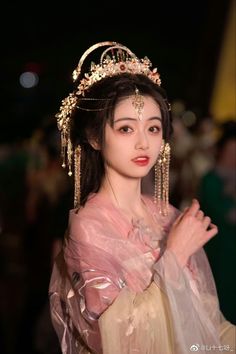 Asian Princess, Tikka Jewelry, Hanfu Girl, Face Swap, Headpiece Diy, Hair Crown, Face Swaps