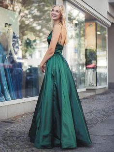 Party Dresses Elegant Dress Party Wear Floor Length Sleeveless V Neck Imitation Silk with Strappy V Neck Bridesmaid Dress, Simple Homecoming Dresses, Green Spaghetti, Bridesmaid Dresses Boho, Cheap Flower Girl Dresses, High Low Prom Dresses, Sequin Bridesmaid Dresses, Floor Length Prom Dresses, Boho Wedding Dress Lace