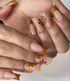 Copper Nails Designs, Earthy Nails, Fall Nail Ideas, Fall Drink, Hippie Nails, Summery Nails, Casual Nails