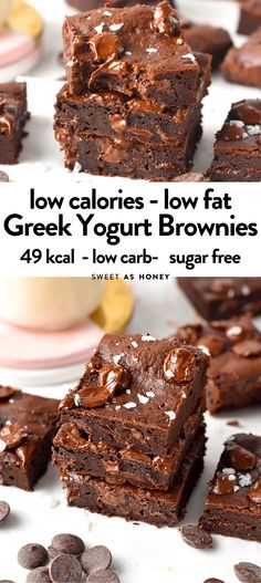 These healthy Greek Yogurt Brownies are the most surprising low calories brownies you will ever try. They are fudgy, chewy brownies packed with high-protein Greek yogurt and only 49 kcal per serving. Yogurt Brownies, Greek Yogurt Brownies, Low Calorie Brownies, Low Calorie Baking, Low Cal Dessert, High Protein Desserts, Healthy Greek Yogurt, Chewy Brownies, Greek Yogurt Recipes