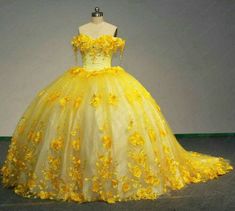 Floral Quinceanera Dress, Quinceanera Dresses Yellow, Hot Pink Quinceanera, Hot Pink Quinceanera Dresses, Yellow Quinceanera Dresses, Lavender Prom Dress Long, Emerald Green Quinceanera Dresses, Flower Ball Gown