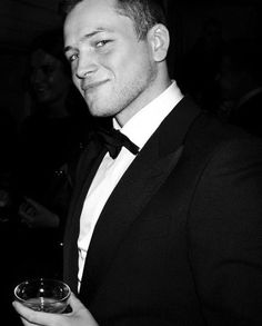 Taron Egerton Kingsman, Eddie The Eagle, Rocket Man, Taron Egerton, Richard Madden, Most Beautiful Man, Elton John, Man Crush