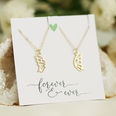 Best Friends Accessories, Necklaces For Best Friends, Sister Necklaces, Necklace Sister, Butterfly Necklaces, Gold Butterfly Necklace, Soul Sisters Gifts, Bff Matching, 2 Best Friends