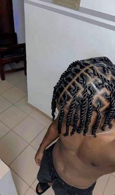 Twist On Men Hair, Men Hairstyle Twist, Long Guy Hairstyles, Old Natural Hairstyles, Twist Black Men Hair, Men Twists Hairstyles Short, Black Male Hairstyles Twists