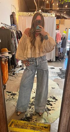 Boho Western Clothing, Briley King Style, Outfits With Jeans For Work, Preppy Western Outfit, Girly Country Outfits, Picture Day Fits, Thrift Style Outfits, Western Hippie Fashion, Outfits With A Tie