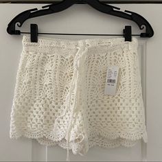 Brand New With Tags In Perfect New Condition Size Small Crochet Shorts For Vacation In Spring, Crochet Shorts For Spring Vacation, White Crochet Bottoms For Vacation, Crochet Shorts For Spring, Crochet Shorts For Spring And Summer, Spring Crochet Shorts, Summer Beach Bottoms With Crochet Lace, Summer Crochet Lace Beach Bottoms, Summer Crochet Lace Bottoms For Beach Season