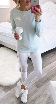 moto white mesh leggings + long sleeved seafoam green nike shirt l sporty casual outfits #sporty #casualstyle #nike Sporty Chic Outfits, White Yoga Pants, Cute Sporty Outfits, Chique Outfit, Women Inspiration, Yoga Iyengar, Chique Outfits