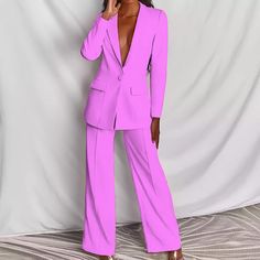 Tailleur Donna Giacca Pantalone Scollo Profondo – LE STYLE DE PARIS Blazer With Belt, Luxury Jacket, Wide Leg Pant Suit, Womens Suits Business, Blazer Set, Business Suit, Loose Pants