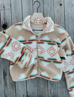 Cute fall western outfit, sherpa aztec jacket. Zip up sweater. Aztec Jacket Women, Cowgirl Closet, Cowgirl Boutique, Aztec Jacket, Closet Clothes, Casual Country Outfits, Bday List, Cowgirl Accessories