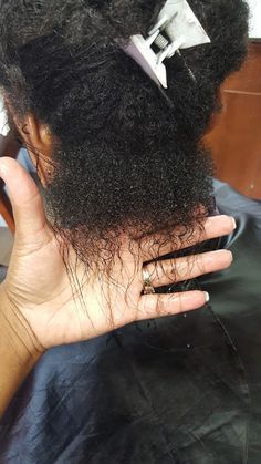 How long should you transition before you cut your relaxed ends off? (www.latoyajonesblog.com) Black Hairstyles For Women, Healthy Relaxed Hair