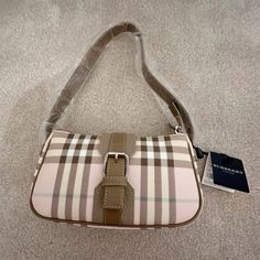 Burberry Nova Check Bag, Pink Burberry Bag, Burberry Mini Bag, Vintage Burberry Bag, Pink Mini Purse, Burberry Clothes, Cute Shoulder Bags, Pink Mini Bag, Pink Pvc