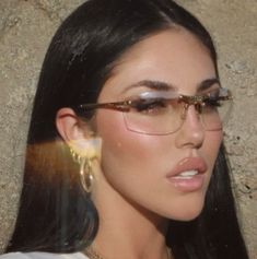 Surprised Face, Rich Vibes, Surprise Face, 2024 Wardrobe, Arabian Women, Style Glasses, Street Style Aesthetic, Dewy Makeup, Nail Jewels