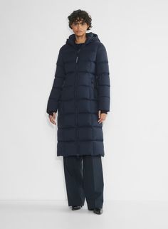 THE SUPERSNUG PUFF™ LONG | Aritzia Super Puff Aritzia Outfit, Super Puff Aritzia, Aritzia Superpuff, Aritzia Outfit, The Super Puff, Aritzia Jacket, Long Outfit, Super Puff, Statement Coat