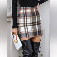 Plaid Skirt- Never Worn Size: S (4) Dressing Design, Outfits Dress, Spring Skirts, Plaid Mini Skirt, Plaid Skirt, Body Con Skirt, Plaid Skirts, Mode Inspiration, Wool Plaid