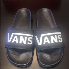 Black And White Vans Logo Slides. Men’s Size6 Women’s Size 7.5 Could Fit A Seven Brand New In Box Never Worn Vans Slides, Black And White Vans, Vans White, Vans Logo, Shoes Vans, White Vans, Womens Vans, Vans Shoes, Women's Shoes Sandals