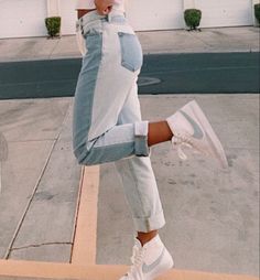 Nike Blazers Outfit, Teenage Outfits, Streetwear Mode, Cute Comfy Outfits, Cute Jeans, Fashion Weeks, Looks Style, Teen Fashion Outfits, Looks Vintage