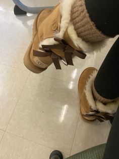 Ugg Boots Outfit, Bailey Bow Uggs, Shoes Outfit Fashion, Fresh Shoes