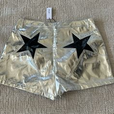 Brand New Never Worn Metallic Shorts For Club In Summer, Cosmic Cowgirl Party, Bull Costume, All Black Halloween Costume, Bum Shorts, Cosmic Cowgirl, Black Halloween Costumes, Neon Shorts, Solo Costume