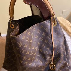 Louis Vuitton Mm/Receipt Artsy Mm Handle Authentic Very Good Condition Comes With Dust Bag Beautiful Lv Bag Louis Vuitton Mm, Boot Jewelry, Vuitton Bag, Lv Bag, Louis Vuitton Monogram, Louis Vuitton Bag, Dust Bag, Bag Lady, Iphone Cases