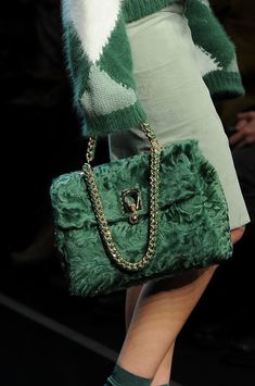 Bags 2014, Fur Bag, Milan Fashion Weeks, Ermanno Scervino, Green With Envy, Mode Vintage, Mode Inspiration