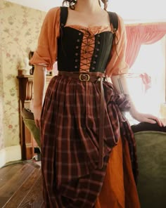 Comfortable Ren Faire Outfit, Fall Witch Ren Faire, Ren Faire Outfit Pants, Thrift Ren Faire, Harvest Festival Outfit Ideas, Reinessance Fair Outfit, Fall Ren Faire Outfit, Medieval Scottish Clothing