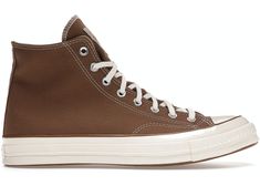 Aesthetic Shoes, Converse Sneakers, Brown Aesthetic, Converse Chuck Taylor All Star, Brown Shoe, Birthday Gift Ideas, Canvas Sneakers, Chuck Taylor All Star, Converse Chuck