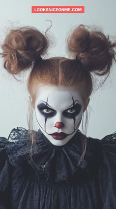 Hair For Clown Costume, Creepy Carnival Makeup, Scary Clown Face Makeup, Killer Clown Hairstyles, Clown Hair And Makeup, Easy Scary Clown Makeup For Women, Scary Female Clown Makeup, Diy Scary Clown Makeup, Twisted Clown Makeup