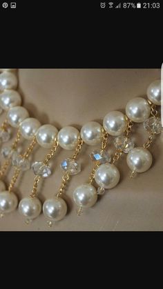 Pearl Bib Necklace, Beaded Necklace Diy, Necklace Patterns, Jewelry Pearl, A Necklace, Bridal Pearls, Bead Jewellery, Bib Necklace, Precious Jewelry