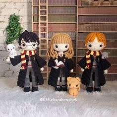 Crochet Wizard, Harry Potter Amigurumi, Crochet Harry Potter, Kat Haken, Harry Potter Dolls, Harry Potter Crochet, Crochet Cat Pattern, Unique Dolls, Crochet Doll Pattern