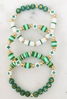 Poly Bead Bracelets, St Patricks Day Bracelets Diy, St Patrick’s Day Clay Bead Bracelet, Words To Put On A Bracelet, Cute Clay Bead Bracelet Ideas Aesthetic, St Patrick’s Day Bracelets, Wicked Bracelet Ideas, Bracelet Techniques, Heishi Bead Bracelet Ideas