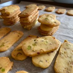 a bunch of cookies that are on a table