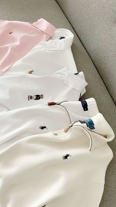 Polo Clothes Women, Polo Clothes, Polo Outfits, Mode Tennis, Ralph Laurent, Classy Clothing, Polo Fashion, Polo Outfit