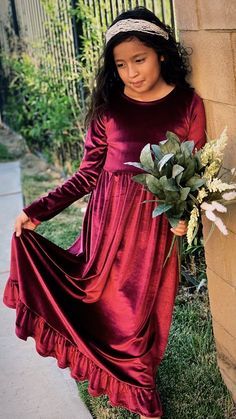 #dress #smartdress #dressideas #stylehacks #bestclothing #outfits Maroon Maxi Dress, Girls Velvet Dress, First Communion Dress, Velvet Maxi Dress, Velvet Maxi, Velvet Flowers, Mom Wedding, Maxi Robes, Holy Communion