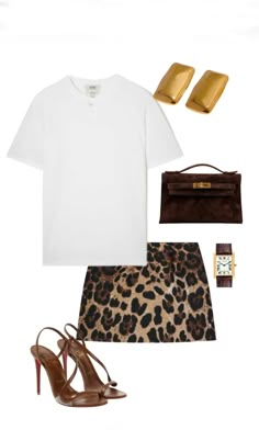 Leopard Outfit Ideas Classy, Leopard Print Mini Skirt For Summer, Trendy Leopard Print Summer Skirt, Parisian Chic Fashion, Leopard Aesthetic Fashion, Outfit Flatlay, Chic Leopard Print Mini Skirt, Fitted Leopard Print Mini Skirt, Cheetah Print Outfits