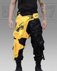 Techwear Fashion Illustration, Cool Pants Men, Techwear Jumpsuit, Yellow Techwear, Men Poses Reference, Futuristic Mens Fashion, Cyberpunk Fashion Male, Solar Punk Fashion, Alt Mens Fashion