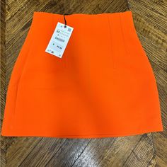 Bnwt Zara Bright Orange Mini Skirt. Perfect Condition Just Does Not Fit. Orange Mini Skirt, Zara Mini Skirt, Zara Mini, Orange Skirt, Zara Skirts, Bright Orange, Color Orange, Mini Skirt, Womens Skirt