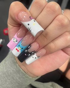 Hello Kitty Nails Drawn On, Hello Kitty Inspired Nails, Glow Nails, Pretty Gel Nails, Classy Acrylic Nails, Really Cute Nails, Long Acrylic Nails Coffin, Kawaii Nails