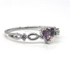 Silver Ring With Purple Heart. Thin Sleek Style. Only Size 6 Available. Free Gift With Purchase. Fast Shipper. R 141 Wedding Rings With Hearts, Promise Rings Silver Heart, Dark Purple Rings, Amethyst Heart Ring, Alexandrite Promise Ring, Cool Promise Rings, Purple Things To Buy, Dainty Gemstone Ring, Silver Crystal Promise Ring