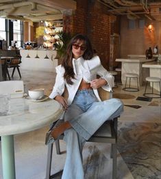 Cute Office Outfits, How To Look Expensive, Look Formal, Old Money Style, Spring Street Style, Work Outfits Women, Professional Outfits, Outfits Women