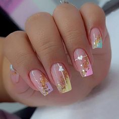 Amazon.com: AkiliBIELY Iridescent Press on Nails Short Square Pink Gold Fake Nails Glitter Glue on Nails Women Stick on Nails For Acrylic Gel Fantasy Classy False Nails Wedding Birthday : Beauty & Personal Care Short Fake Nails, Valentine Nails, Nagel Tips, Colorful Nails, Manicure Tips, Nail Type, Fake Nails With Glue, Fake Nail, Heart Nails