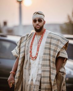 Agbada For Men, Man Suit Photo, Agbada Design, Mens Traditional Wear, Groom's Suit, Dashiki For Men, African Suit, African Outfits, Afrikaanse Mode