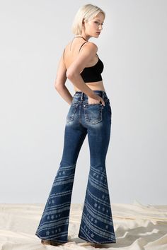 High-rise, dark wash flare jeans with contrast stitching, printed stars and stripes on leg and a 5 pocket design with rhinestone rivets. 99% Cotton, 1% Elastane Machine Wash Separately In Cold Water With Like Colors Front Rise: 10.5"; Back Rise: 14.5” Inseam: 34" Style No. H2305F-K1286 Bedazzled Jeans, Black Bootcut Jeans, Dark Wash Flare Jeans, High Rise Flare Jeans, 70s Inspired Fashion, Dark Wash Bootcut Jeans, Straight Clothes, Mama Style, Denim Accessories