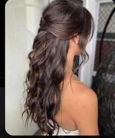 Ideas For Prom Hair, Curls For Bridesmaid, Curls Hairstyles For Prom, Hair Styles Curls Formal, Hair Styles Curled Half Up Half Down, Hairstyle Down With Curls, Curled Hairstyles Bridesmaid, Curled Hair For Formal, Hair Up Looks