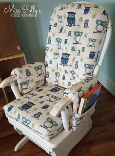 a chair with an owl print on it in a child's room, next to a bookshelf