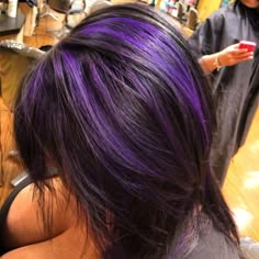 Purple Highlights Black Hair, Highlights Black Hair, Purple Hair Streaks, Diy Ombre Hair, Purple Hair Highlights, Purple Highlights, Black Hair With Highlights