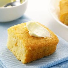 Cornbread Side Dish, Dolly Parton Recipes, Sour Cream Cornbread, Creamed Corn Cornbread, Easy Homemade Cornbread, Perfect Cornbread, Jiffy Cornbread Recipes, Butter Cake Cookies, Sour Cream Substitute