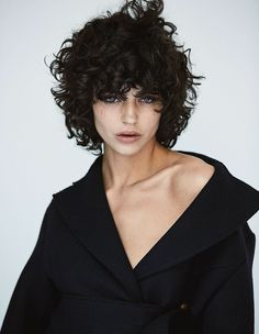 Behance :: Для вас Really Short Haircuts, Mod Cut, Curly Hair Women, Fluffy Hair, Hair Reference, Fashion Styling, Curly Hair Tips, Curly Hair Cuts, Short Curly Hair